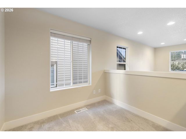 9950 Sw WRANGLER Pl, Beaverton, OR 97008