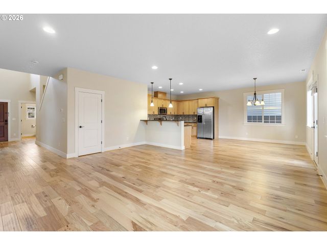 9950 Sw WRANGLER Pl, Beaverton, OR 97008