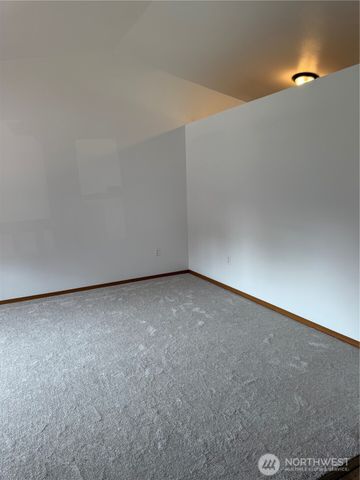 9407 152nd Street E, Puyallup, WA 98375