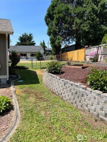 9407 152nd Street E, Puyallup, WA 98375