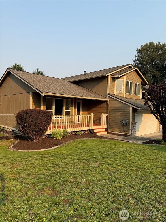 9407 152nd Street E, Puyallup, WA 98375