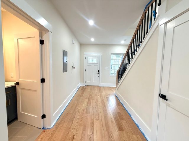 140 Summer 140, Medford, MA 02155