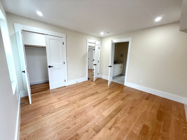 140 Summer 140, Medford, MA 02155
