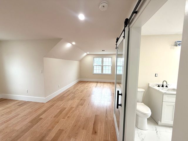 140 Summer 140, Medford, MA 02155