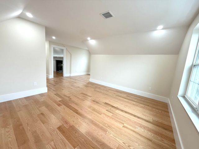 140 Summer 140, Medford, MA 02155