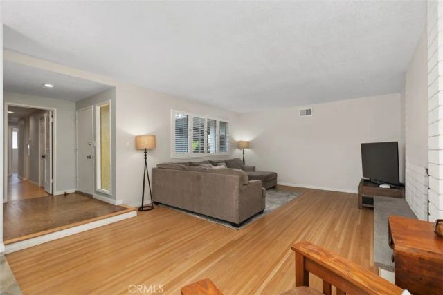 15842 Belfast, Huntington Beach, CA 92647