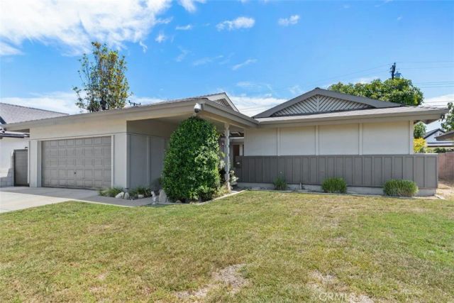 15842 Belfast, Huntington Beach, CA 92647