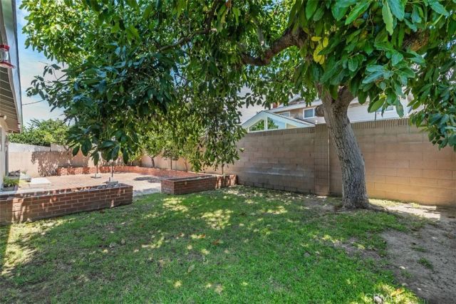 15842 Belfast, Huntington Beach, CA 92647