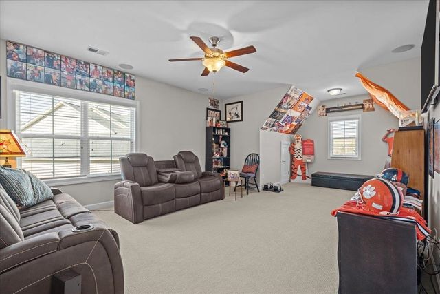 324 Crestgate Way, Easley, SC 29642