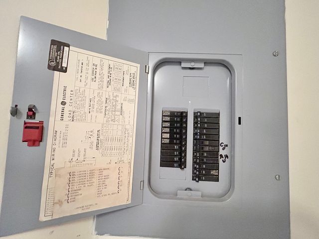 2641 Gately Drive W 509, West Palm Beach, FL 33415