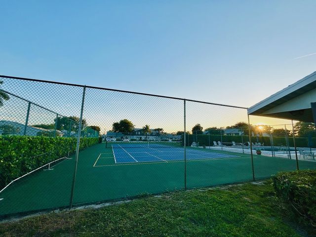 2641 Gately Drive W 509, West Palm Beach, FL 33415