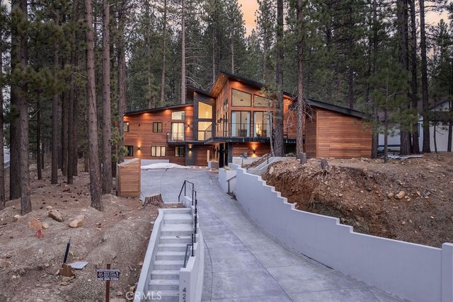 42421 Evergreen Drive, Big Bear Lake, CA 92315