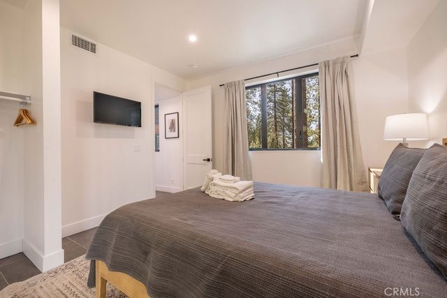 42421 Evergreen Drive, Big Bear Lake, CA 92315