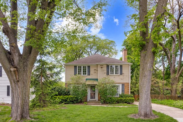 640 S Beverly Lane, Arlington Heights, IL 60005