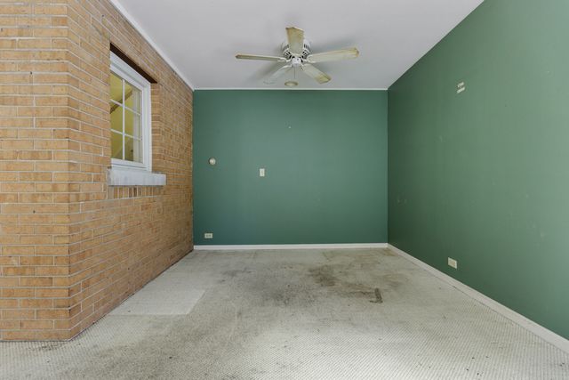 640 S Beverly Lane, Arlington Heights, IL 60005