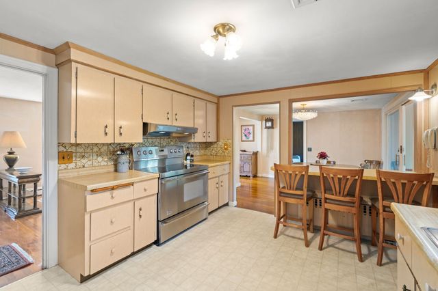 121 Wentworth Street, Dedham, MA 02026