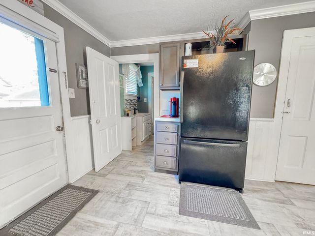 606 S 10th Street, Lafayette, IN 47905