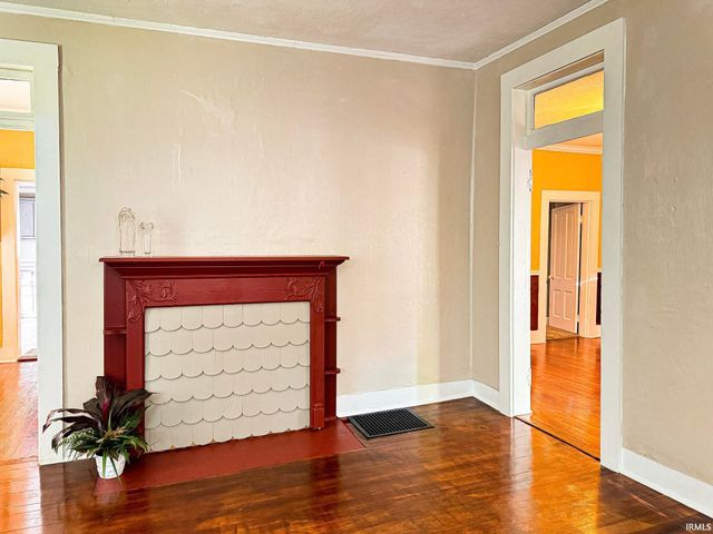 606 S 10th Street, Lafayette, IN 47905