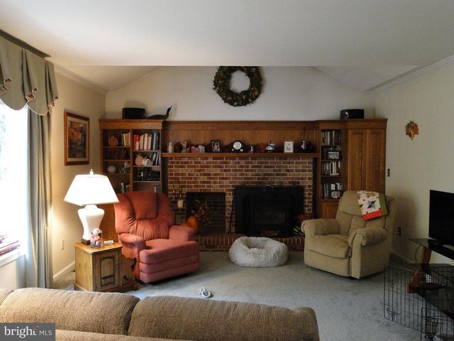2160 HILLCREST ROAD, Quakertown, PA 18951
