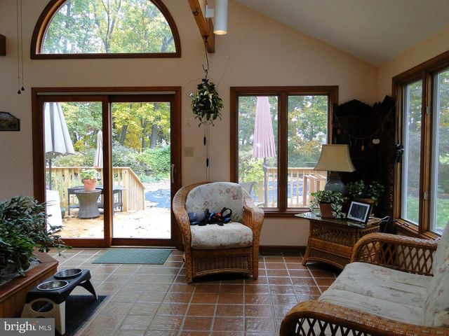 2160 HILLCREST ROAD, Quakertown, PA 18951