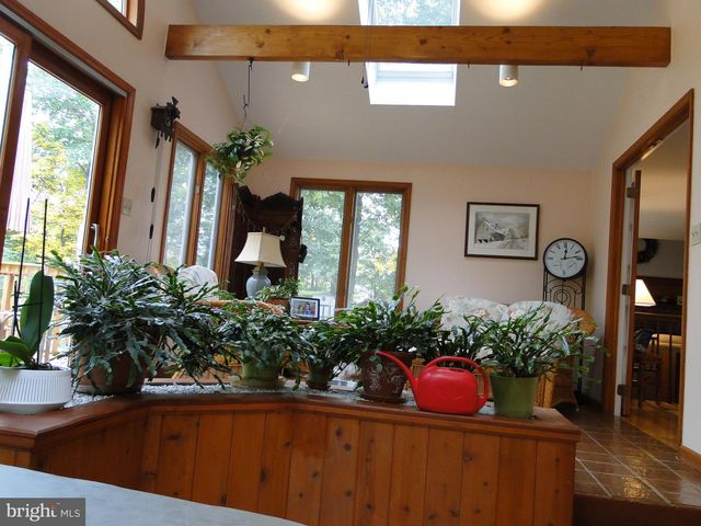 2160 HILLCREST ROAD, Quakertown, PA 18951