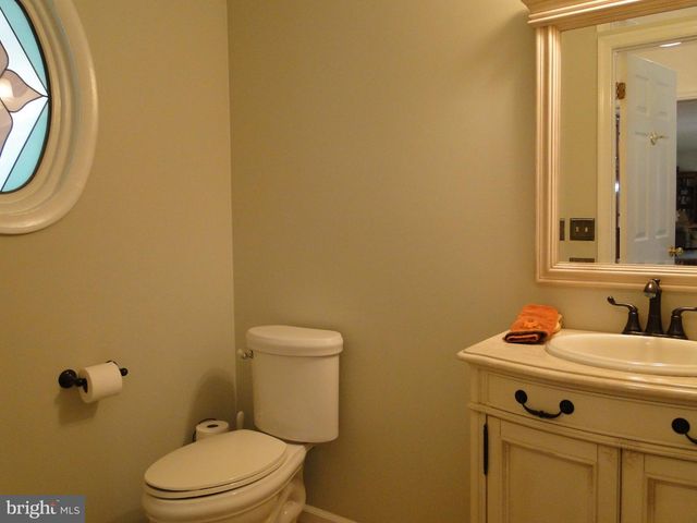 2160 HILLCREST ROAD, Quakertown, PA 18951
