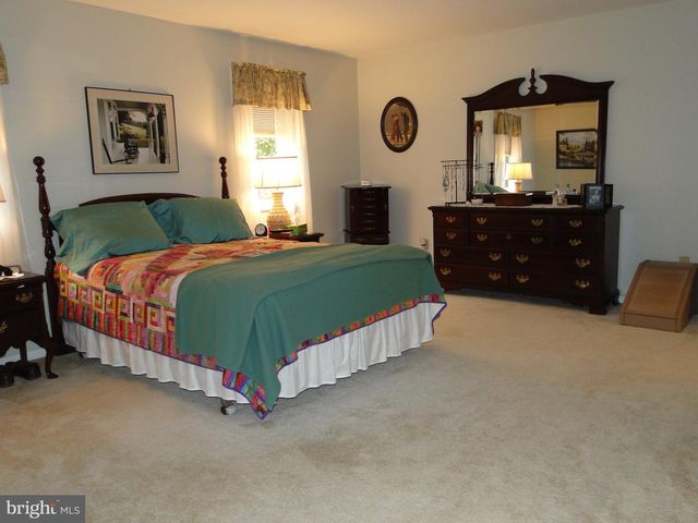 2160 HILLCREST ROAD, Quakertown, PA 18951