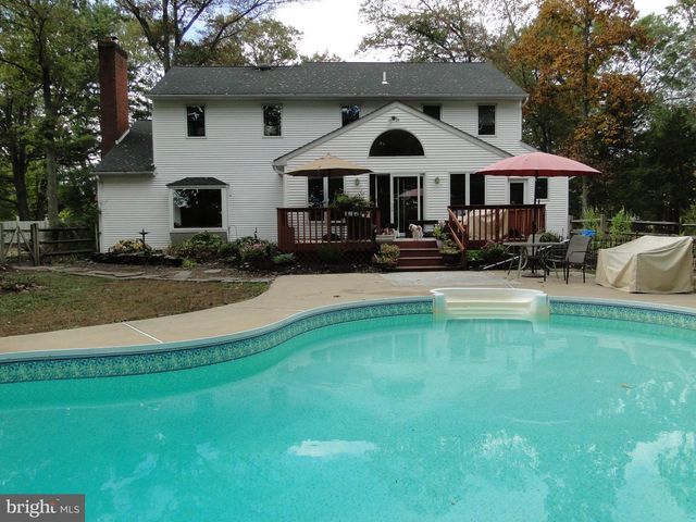2160 HILLCREST ROAD, Quakertown, PA 18951