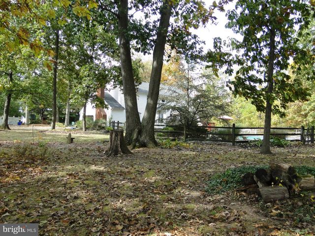 2160 HILLCREST ROAD, Quakertown, PA 18951