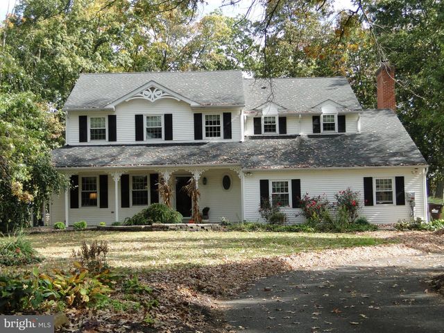 2160 HILLCREST ROAD, Quakertown, PA 18951