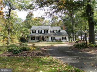 2160 HILLCREST ROAD, Quakertown, PA 18951