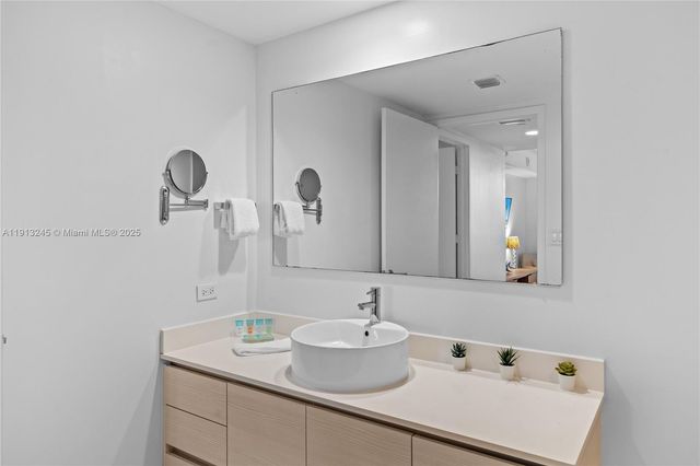 2602 E Hallandale Beach Blvd R703, Hallandale Beach, FL 33009