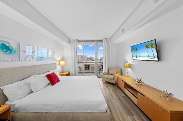 2602 E Hallandale Beach Blvd R703, Hallandale Beach, FL 33009