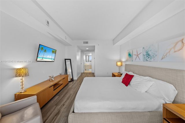 2602 E Hallandale Beach Blvd R703, Hallandale Beach, FL 33009