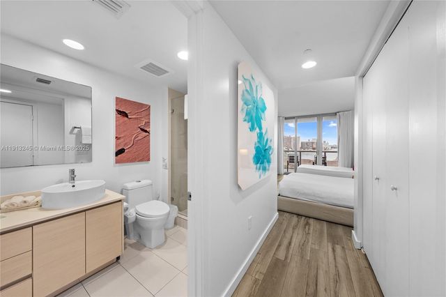 2602 E Hallandale Beach Blvd R703, Hallandale Beach, FL 33009