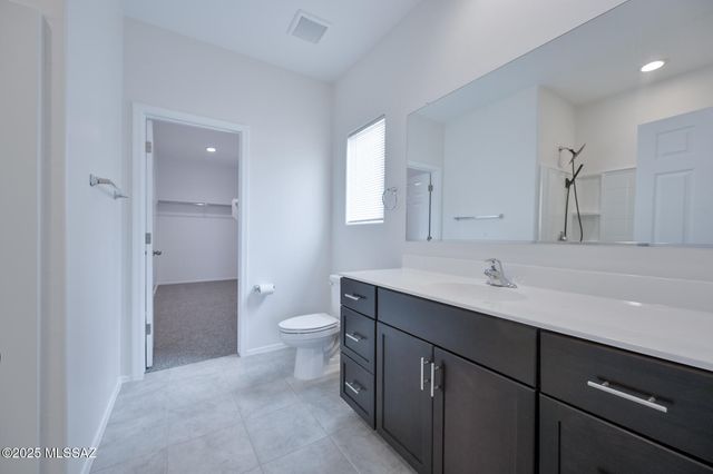 913 W Calle Falerno, Sahuarita, AZ 85629