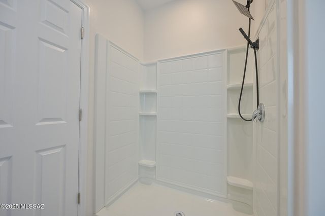 913 W Calle Falerno, Sahuarita, AZ 85629