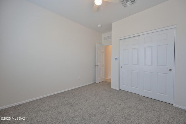 913 W Calle Falerno, Sahuarita, AZ 85629