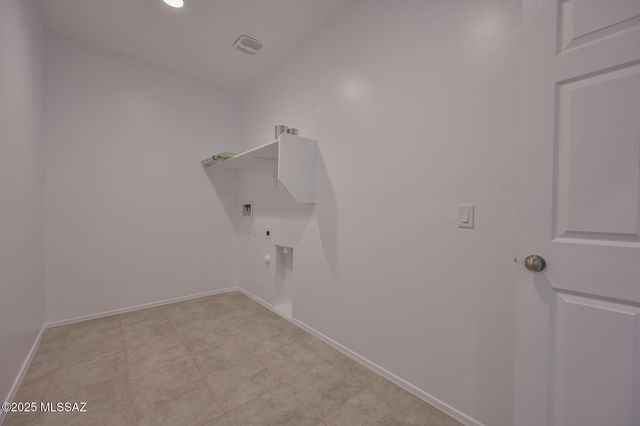 913 W Calle Falerno, Sahuarita, AZ 85629