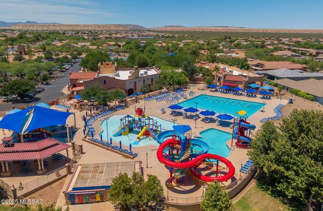 913 W Calle Falerno, Sahuarita, AZ 85629