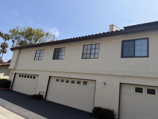 4130 Porte de Palmas 8, San Diego, CA 92122