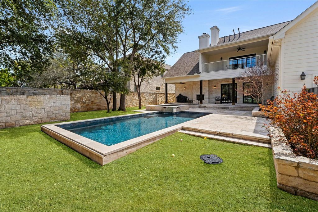 625 Robin Dale CT, Lakeway, TX 78734
