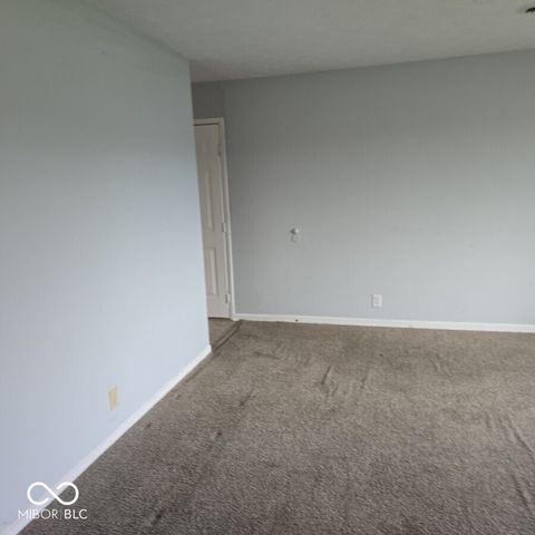 9460-9470 Huggin Hollow Road, Martinsville, IN 46151