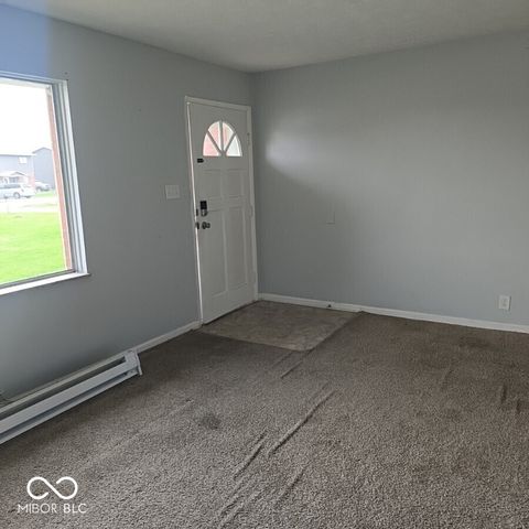 9460-9470 Huggin Hollow Road, Martinsville, IN 46151