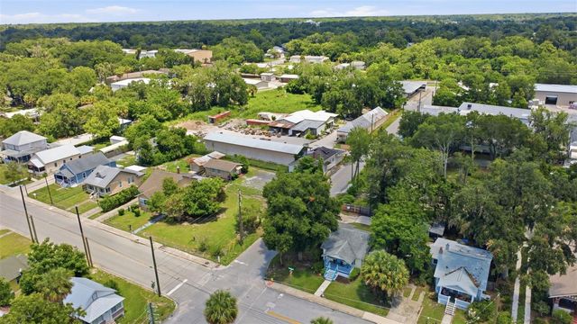 347 W WISCONSIN AVENUE, Deland, FL 32720