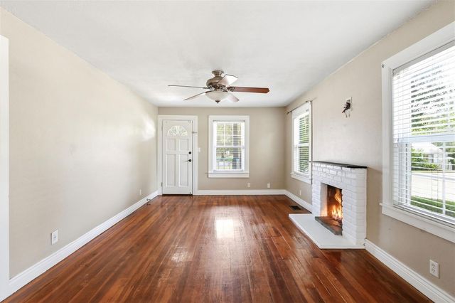 347 W WISCONSIN AVENUE, Deland, FL 32720