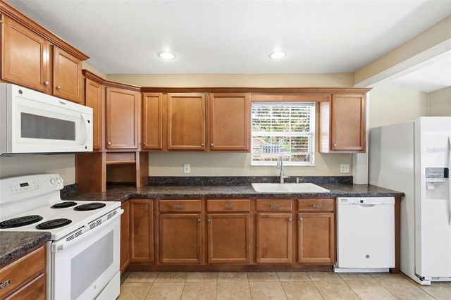 347 W WISCONSIN AVENUE, Deland, FL 32720