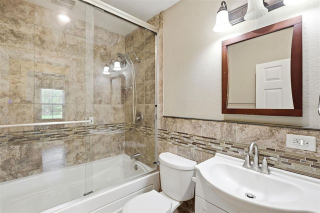 347 W WISCONSIN AVENUE, Deland, FL 32720