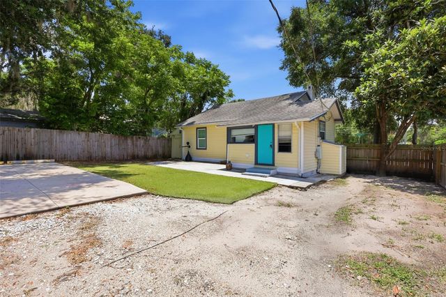 347 W WISCONSIN AVENUE, Deland, FL 32720