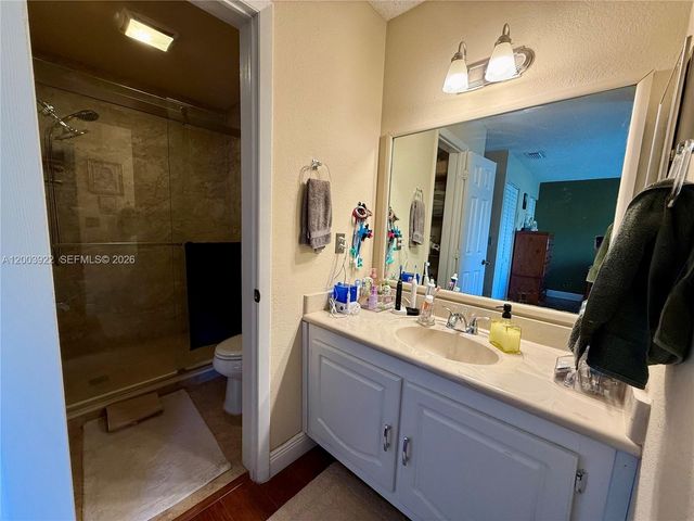 9251 NW 14th Ct 257, Pembroke Pines, FL 33024